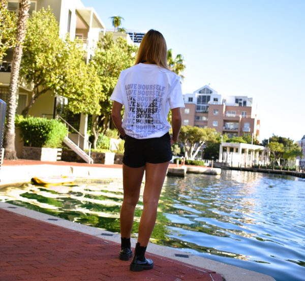 LOVE YOURSELF TEE - Image 4